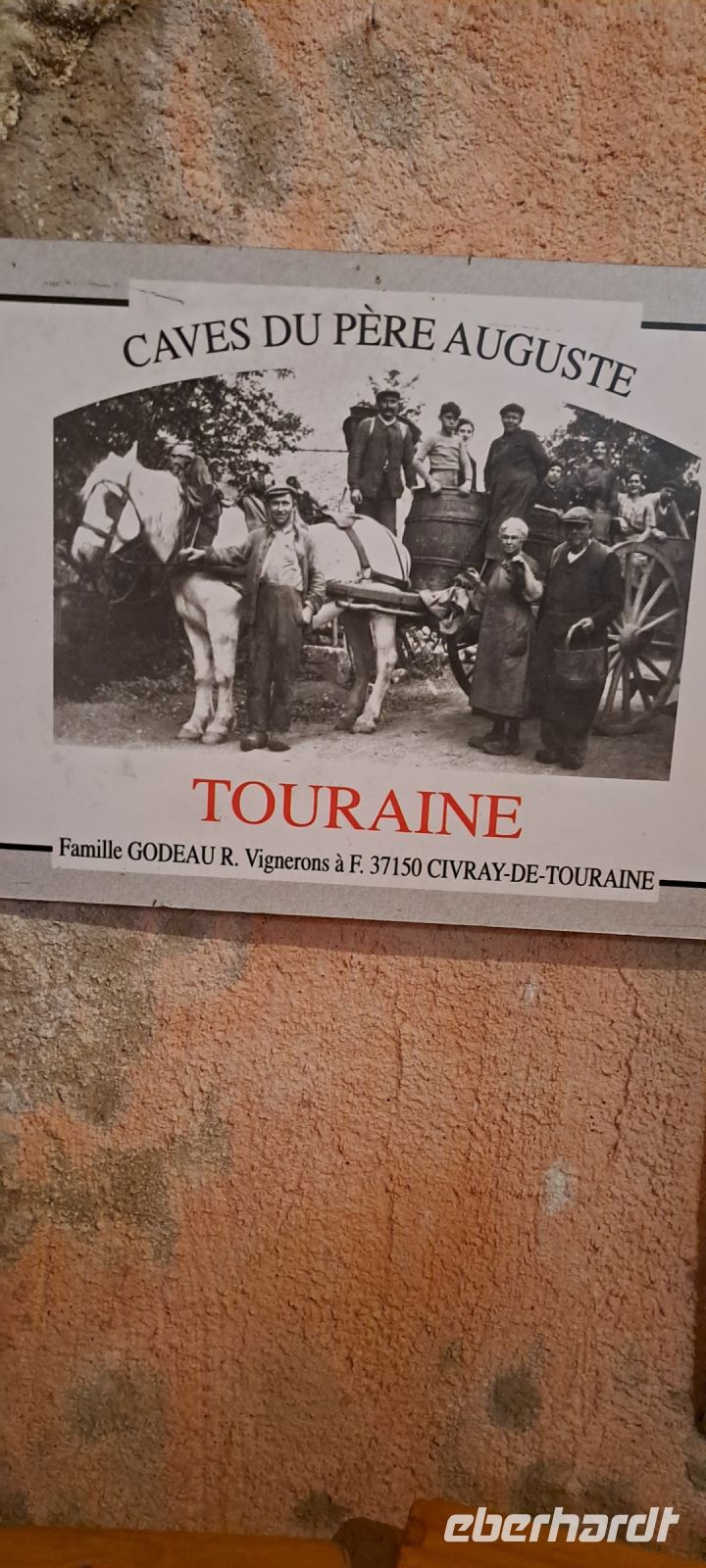 Familienbild bei Winzer Pierre August &ndash; &copy; Katja Haubold (Eberhardt TRAVEL)