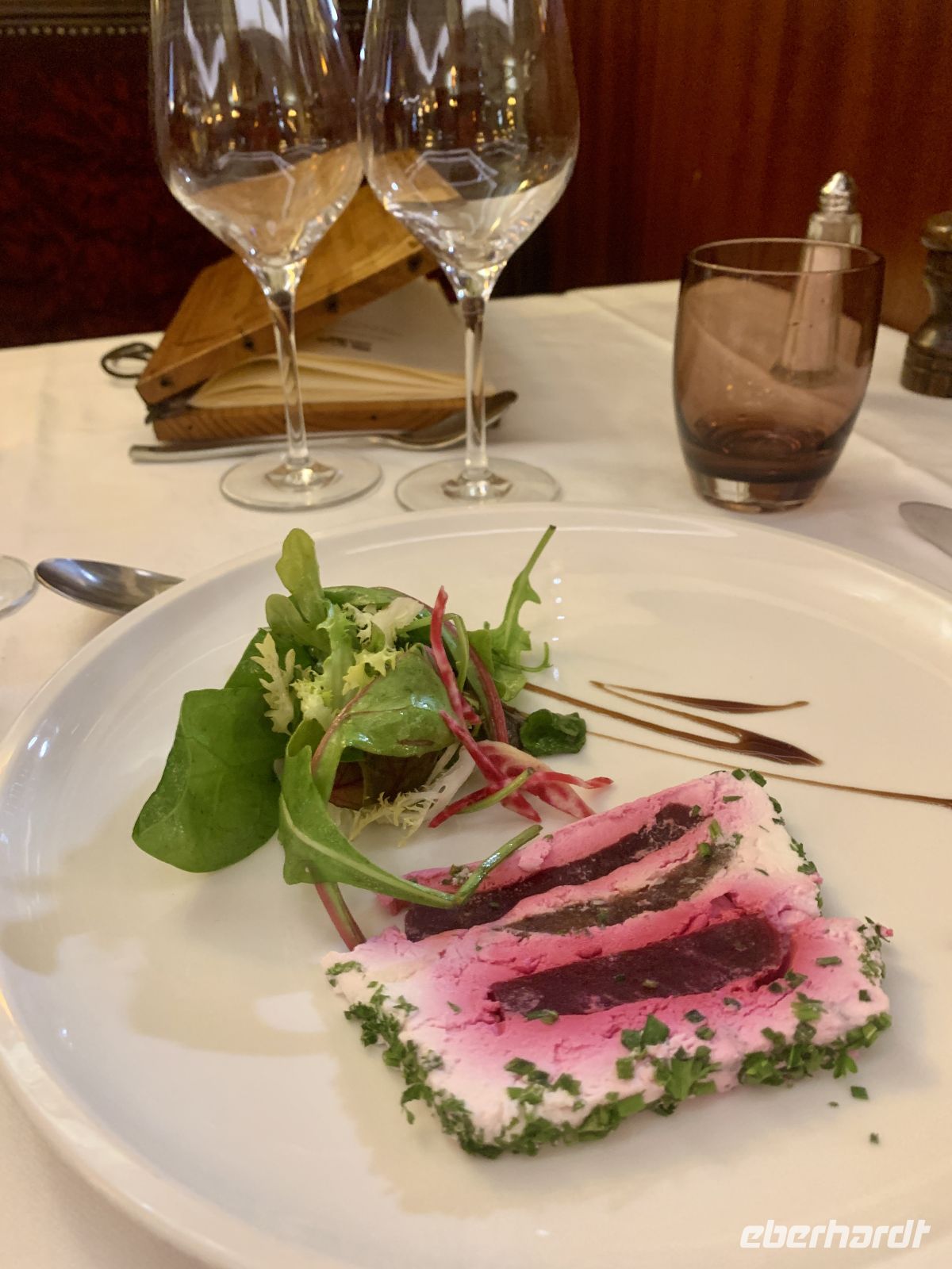 Tours Restaurant &ndash; &copy; Mireille Fuhrmann (Eberhardt TRAVEL)