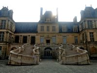 Schloss Fontainebleau am Morgen &ndash; &copy; Alicia Eckert (Eberhardt TRAVEL)