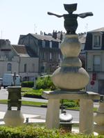 Amboise Max-Ernst-Brunnen &ndash; &copy; Grit Wendelberger (Eberhardt TRAVEL)