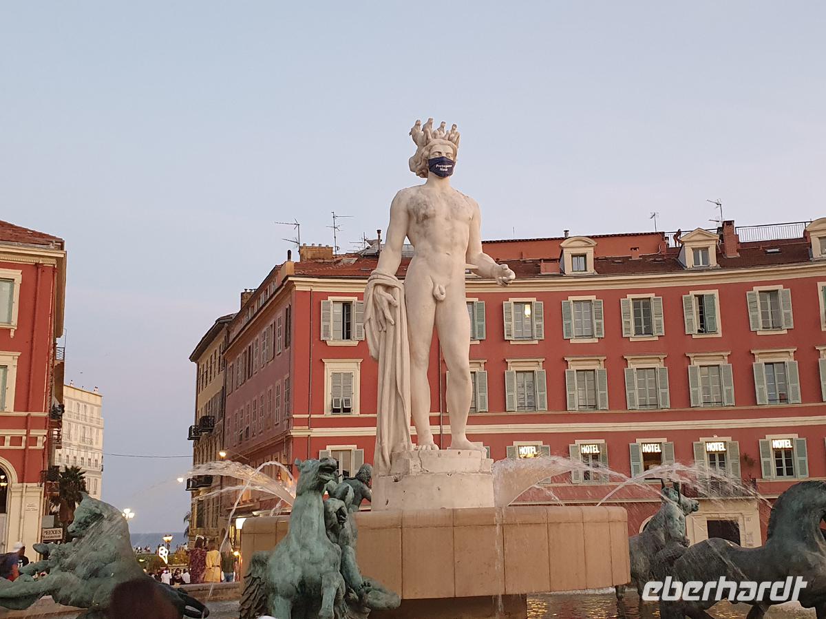 Apollo mit Maske in Nizza &ndash; &copy; Peter Rudolph (Eberhardt TRAVEL)