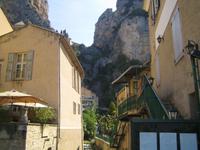 Moustiers-Stes-Maries &ndash; &copy; Volker Jungklaus (Eberhardt TRAVEL)