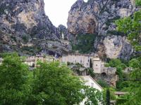 Moustiers-Ste.-Marie &ndash; &copy; Cordula Conrad (Eberhardt TRAVEL)