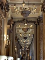 Spiegelimpressionen im Foyer Casino Monte-Carlo &ndash; &copy; Sabine Möllering-Stork (Eberhardt TRAVEL)