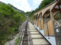 Montfort - Bahn nach St. Hilaire du Touvet  &ndash; &copy; Claudia Bernhardt (Eberhardt TRAVEL)