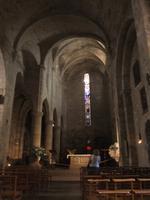 Moustiers. Kirche