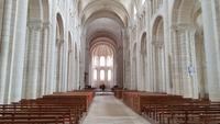 Abtei Saint-George in Boscherville, Abteikirche, Kirchenschiff &ndash; &copy; Beate Schroedter (Eberhardt TRAVEL)