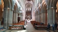 Bayeux, Kathedrale Notre-Dame, Kirchenschiff &ndash; &copy; Beate Schroedter (Eberhardt TRAVEL)