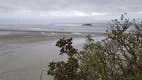 Mont-St-Michel, Abtei, Blick vom  Abteiberg über die Bucht des Mont-St-Michel &ndash; &copy; Beate Schroedter (Eberhardt TRAVEL)