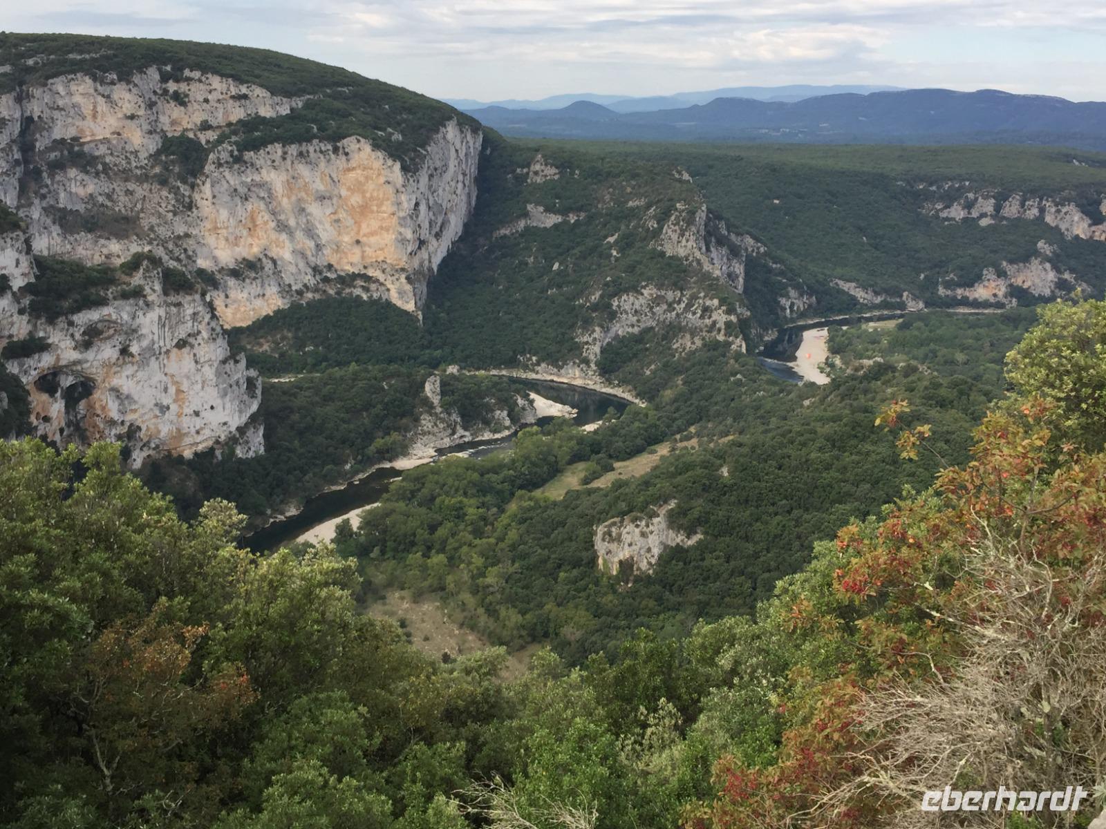 IMG 3761, Ardèche, Lavendel & Grotte &ndash; &copy; Claudia Hartwich (Eberhardt TRAVEL)