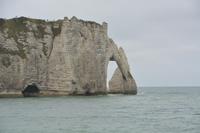 Blicke in Etretat &ndash; &copy; Gina Egenolf (Eberhardt TRAVEL)