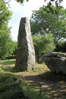 IMG_1238_Menhir von Kerzerho bei Erdeven &ndash; &copy; Alice Teipelke (Eberhardt TRAVEL)