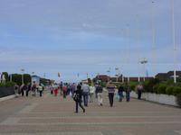 Tag 6 - 3 - Strand- und Stadtspaziergang in Deauville (1) &ndash; &copy; Sabine Heitzer (Eberhardt TRAVEL)