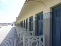 Tag 6 - 3 - Strand- und Stadtspaziergang in Deauville (4) &ndash; &copy; Sabine Heitzer (Eberhardt TRAVEL)