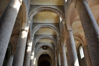 Tonnengewölbe von St.Philibert &ndash; &copy; Gina Egenolf (Eberhardt TRAVEL)