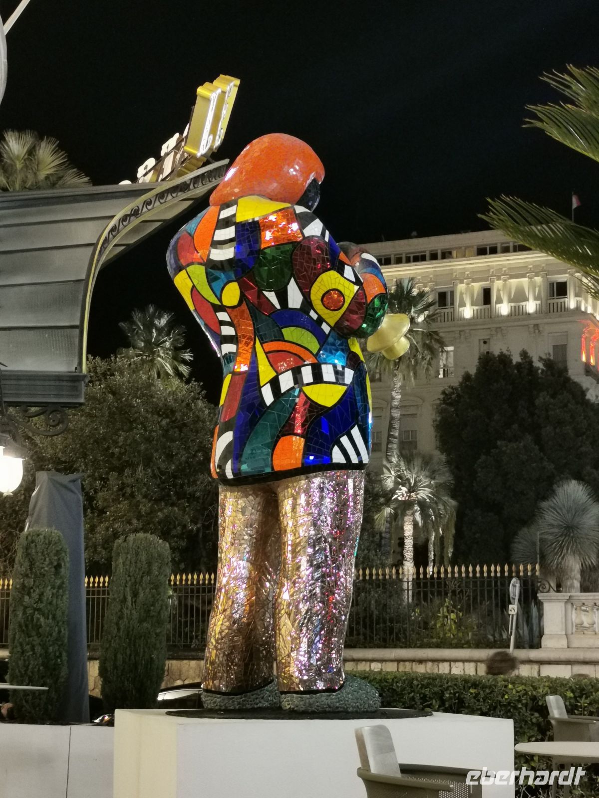 Tag 3 Nachtspaziergang an der Promenade  Il Negresco   &ndash; &copy; Gabriele Sauer (Eberhardt TRAVEL)