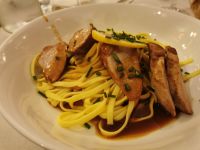 Tag 2 Nizza, Le Grand Balcon, Mignons du porc au citron  &ndash; &copy; Gabriele Sauer (Eberhardt TRAVEL)