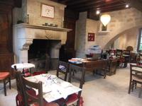 Vougeot. Retsuarant &ndash; &copy; Peter Großer (Eberhardt TRAVEL)