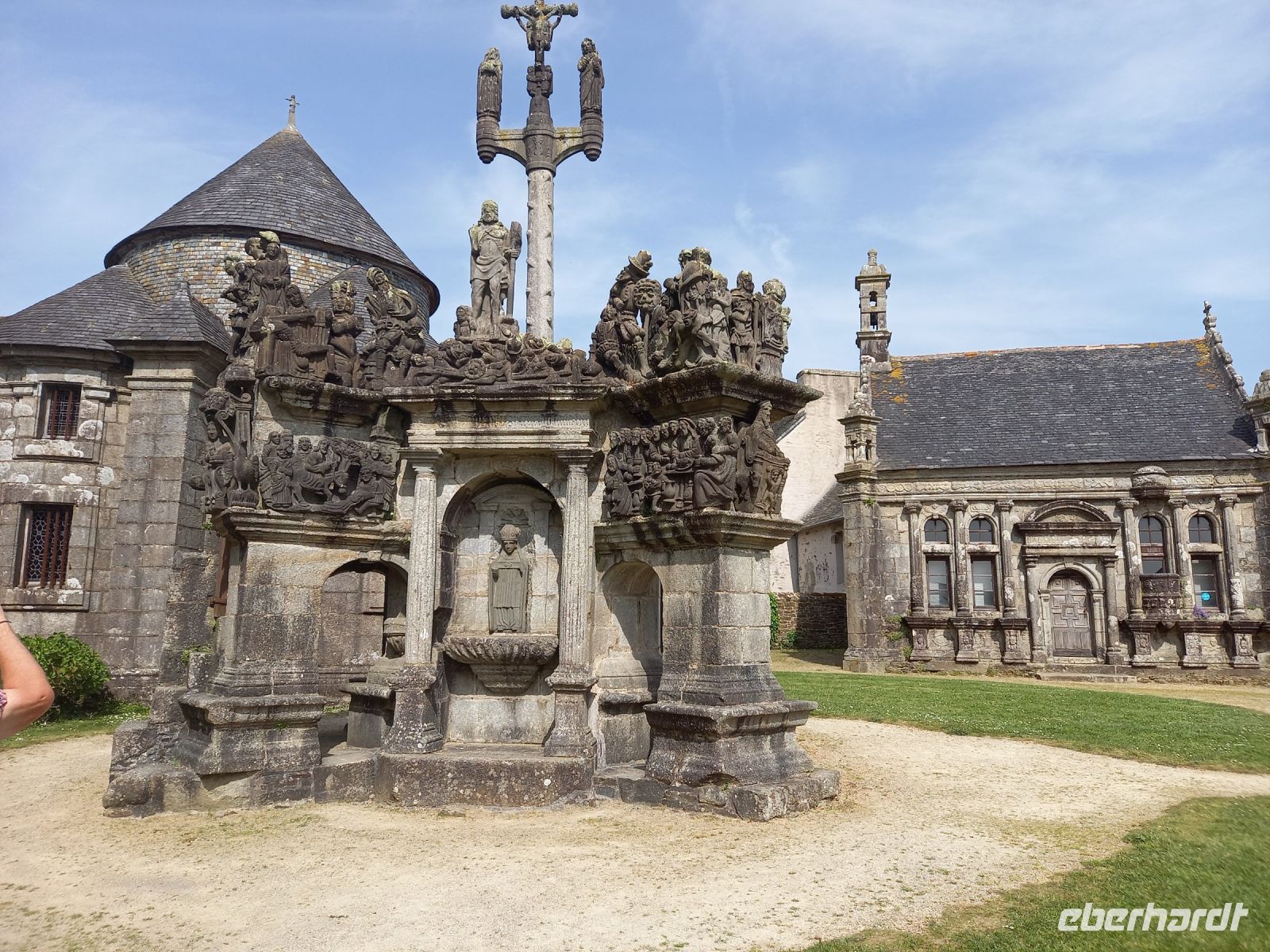 Kalvarienberg Guimiliau &ndash; &copy; Dr. Michael Krause (Eberhardt TRAVEL)