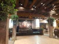 Motto des Ordens der Ritter des Tastevin &ndash; &copy; Sinah Witzig (Eberhardt TRAVEL)