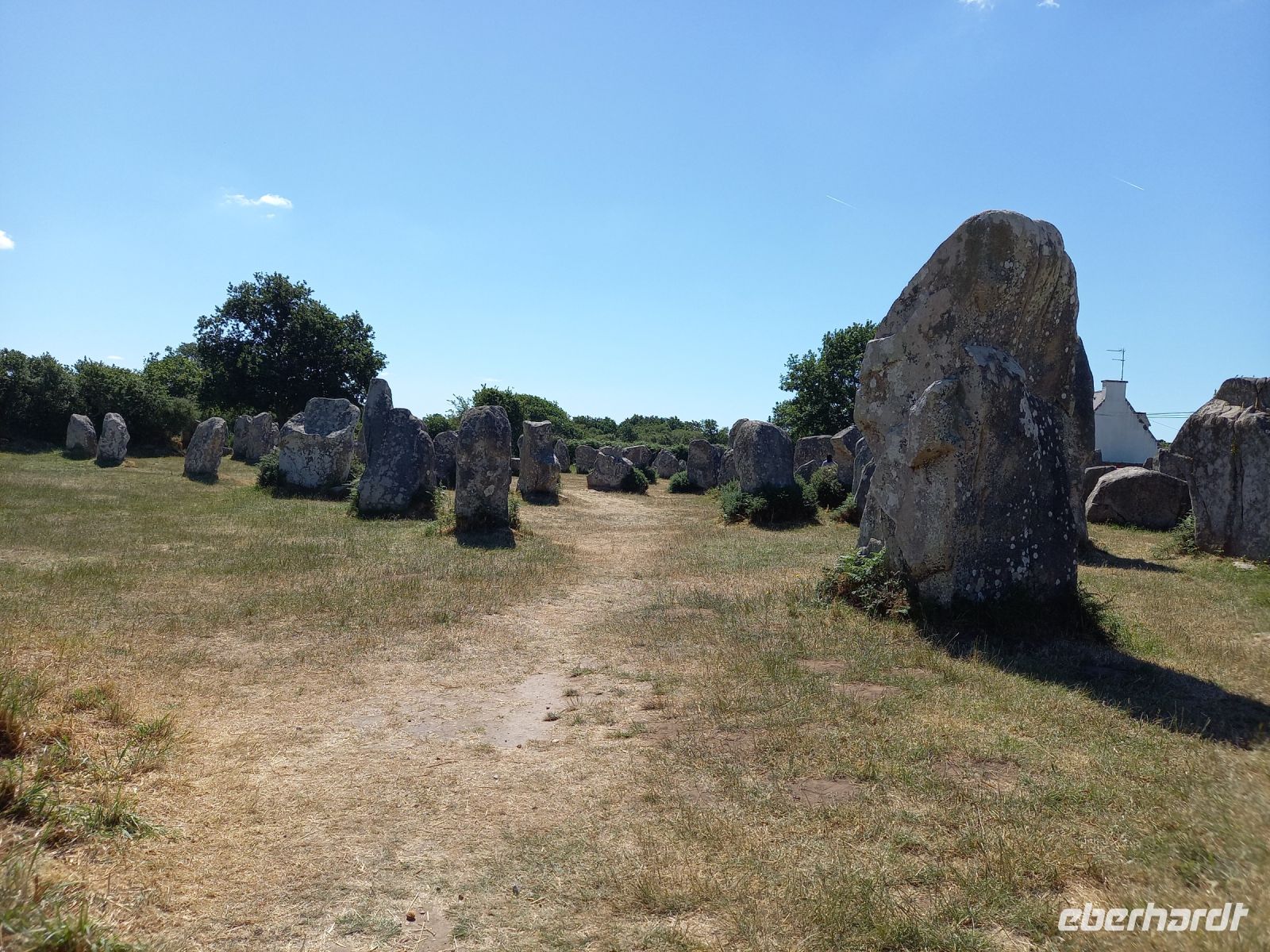im Alignement von Kerzerho &ndash; &copy; Dr. Michael Krause (Eberhardt TRAVEL)