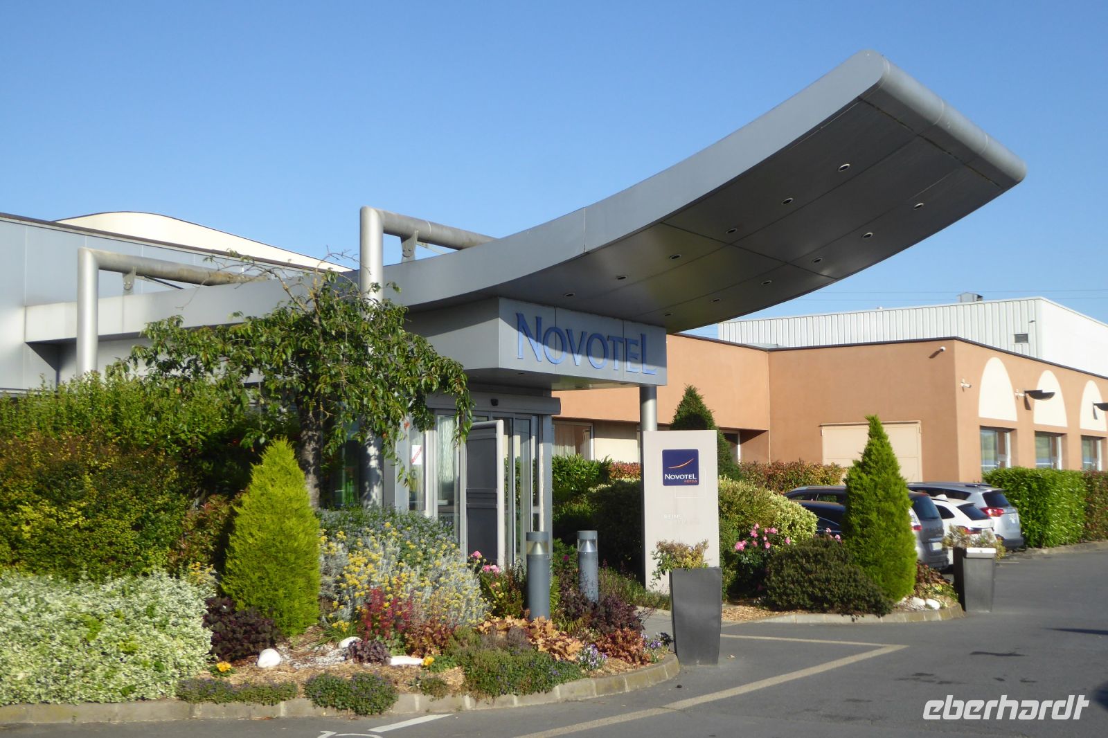 Tag 1 28. 05.2022 Zwischenübernachtung in Tinquieux  &ndash; &copy; Gabriele Sauer (Eberhardt TRAVEL)