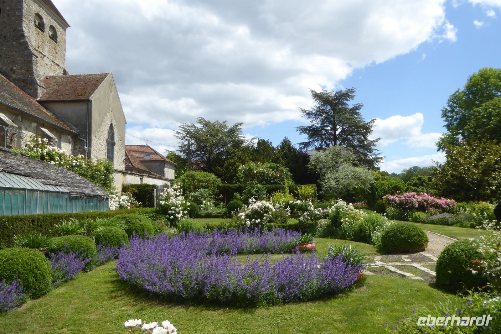 Tag 2 29.05.2022 Garten in Viels-Maison &ndash; &copy; Gabriele Sauer (Eberhardt TRAVEL)