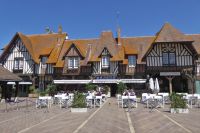 Tag 5 01.06.2022 Deauville &ndash; &copy; Gabriele Sauer (Eberhardt TRAVEL)