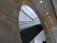 Kontraste im Louvre &ndash; &copy; Gina Egenolf (Eberhardt TRAVEL)