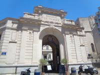 Avignon &ndash; &copy; Barbara Mihut (Eberhardt TRAVEL)