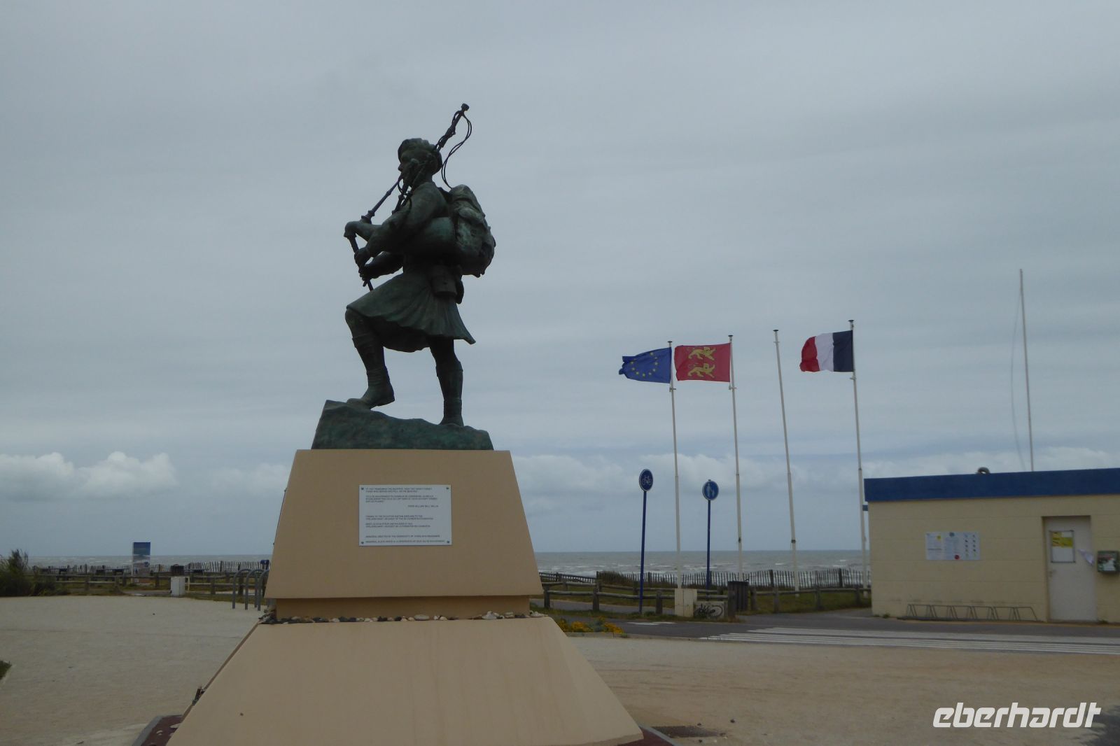 Tag 3 20.06.2022 Ouistreham, The Piper Bill Millin &ndash; &copy; Gabriele Sauer (Eberhardt TRAVEL)