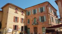 Rathaus Roussillon &ndash; &copy; Alexandre de Bordelius (Eberhardt TRAVEL)