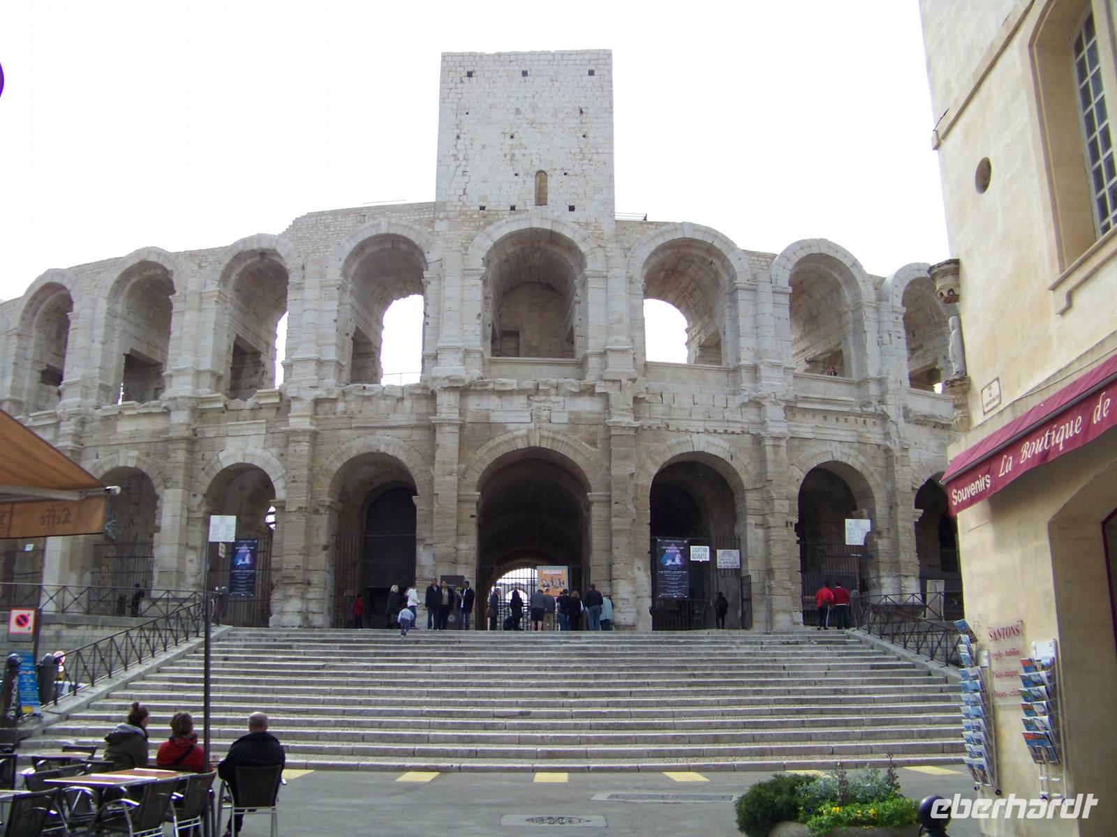 Arena Arles  &ndash; &copy; Sandra Rößle (Eberhardt TRAVEL)