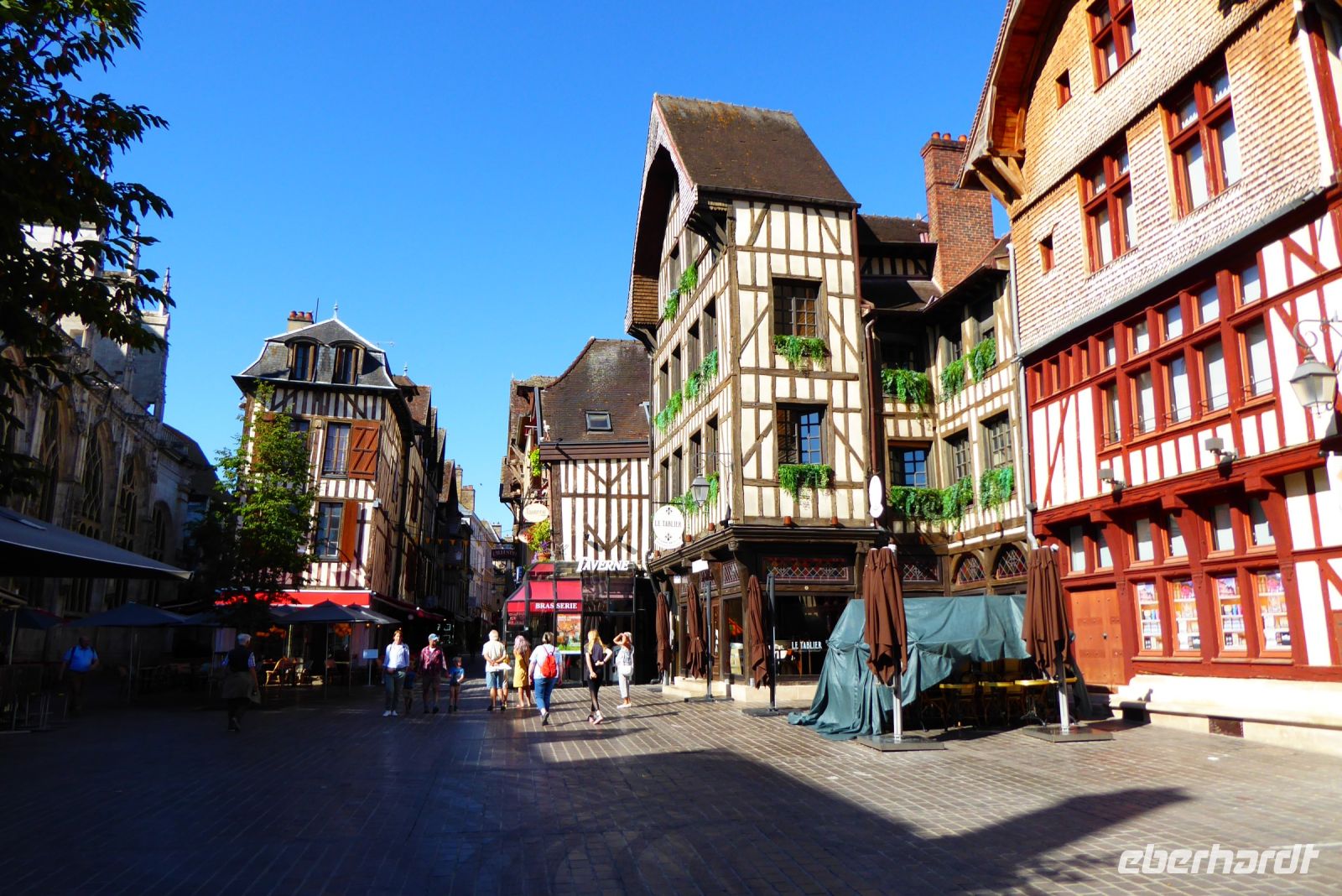 Tag 2 07.08.2022 Troyes  &ndash; &copy; Gabriele Sauer (Eberhardt TRAVEL)