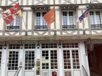 Normannische Gastlichkeit &ndash; &copy; Roswitha Zytowski (Eberhardt TRAVEL)