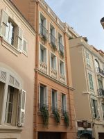 Gebäudefassade in Monaco .JPEG &ndash; &copy; Anne Fohlert (Eberhardt TRAVEL)