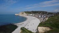 05-20_Etretat Falaise d'Amont .JPG &ndash; &copy; Birgit Janosch (Eberhardt TRAVEL)