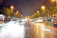 Champs-Elyseés mit Arc de Triomphe &ndash; &copy; Martin Büchner (Eberhardt TRAVEL)