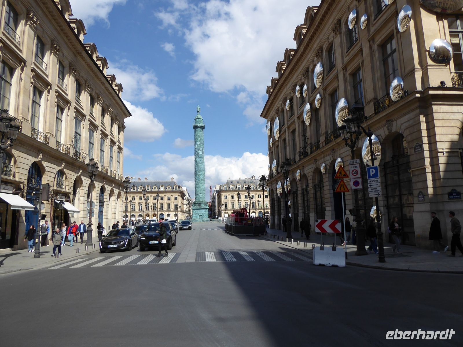 Tag 2 07.04.2023 Entdeckerspaziergang, Place Vendôme &ndash; &copy; Gabriele Sauer (Eberhardt TRAVEL)