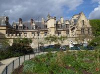 Tag 1 06.04.2023  Entdeckerspaziergang Rive Gauche, Hôtel Cluny &ndash; &copy; Gabriele Sauer (Eberhardt TRAVEL)