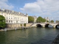 Tag 1 29.04.2023 Entdeckerspaziergang, Seine &ndash; &copy; Gabriele Sauer (Eberhardt TRAVEL)