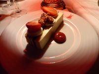 Tag 4 01.05.2023  Moulin Rouge, Dessert &ndash; &copy; Gabriele Sauer (Eberhardt TRAVEL)