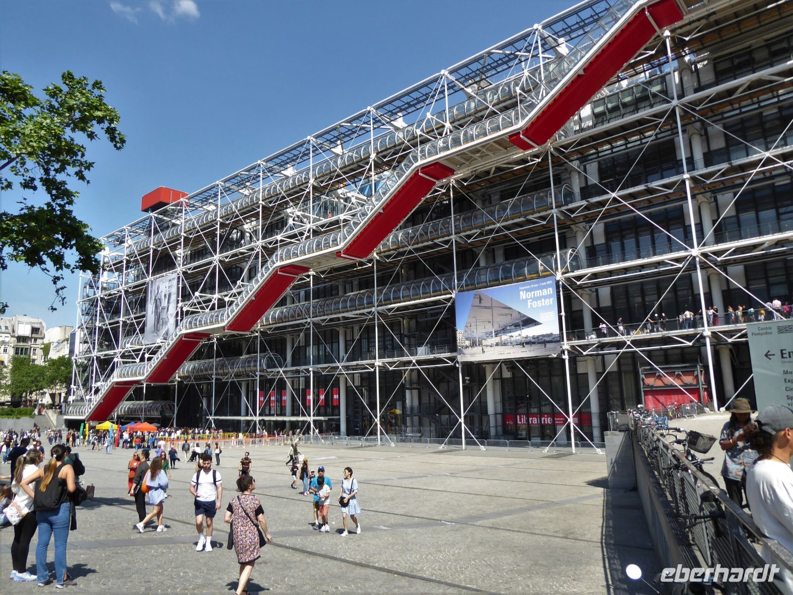 Tag 3 29.05.2023 Entdeckertour, Am Centre Pompidou &ndash; &copy; Gabriele Sauer (Eberhardt TRAVEL)