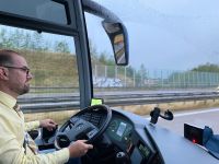 Matthias bringt uns ruhig und sicher ab Eisenach nach Hause &ndash; &copy; Gerold Achim Adamietz (Eberhardt TRAVEL)