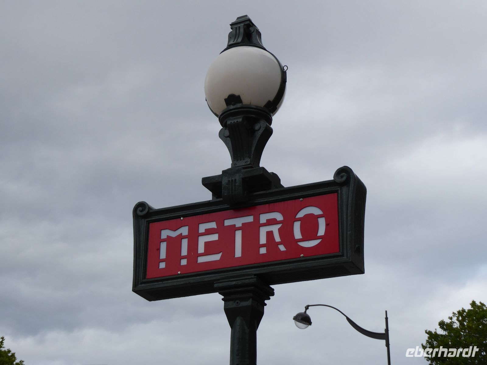 Tag 3  Métroeingang &ndash; &copy; Gabriele Sauer (Eberhardt TRAVEL)