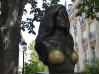 Tag 5 Entdeckerspaziergang auf dem Montmartre, Dalida &ndash; &copy; Gabriele Sauer (Eberhardt TRAVEL)