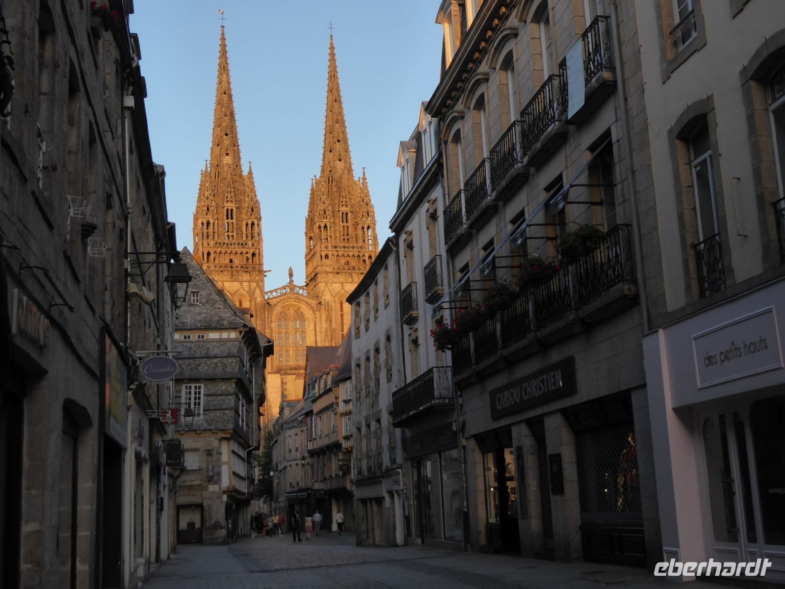 Tag 5 09.08.2023 Abendstimmung in Quimper &ndash; &copy; Gabriele Sauer (Eberhardt TRAVEL)