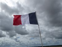 Französische Flagge &ndash; &copy; Gabriele Sauer (Eberhardt TRAVEL)