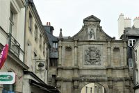 Stadttor von Vannes mit St.Vincent (Ferrer aus Valencia) &ndash; &copy; Gina Egenolf (Eberhardt TRAVEL)