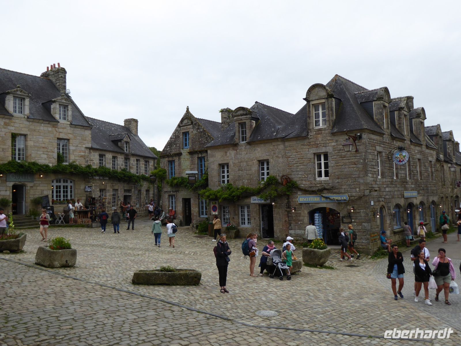 Tag 6 24.08.2023 Entdeckerspaziergang in Locronan  &ndash; &copy; Gabriele Sauer (Eberhardt TRAVEL)